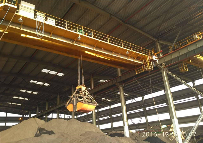 Sell grab bridge crane from the manufacturer